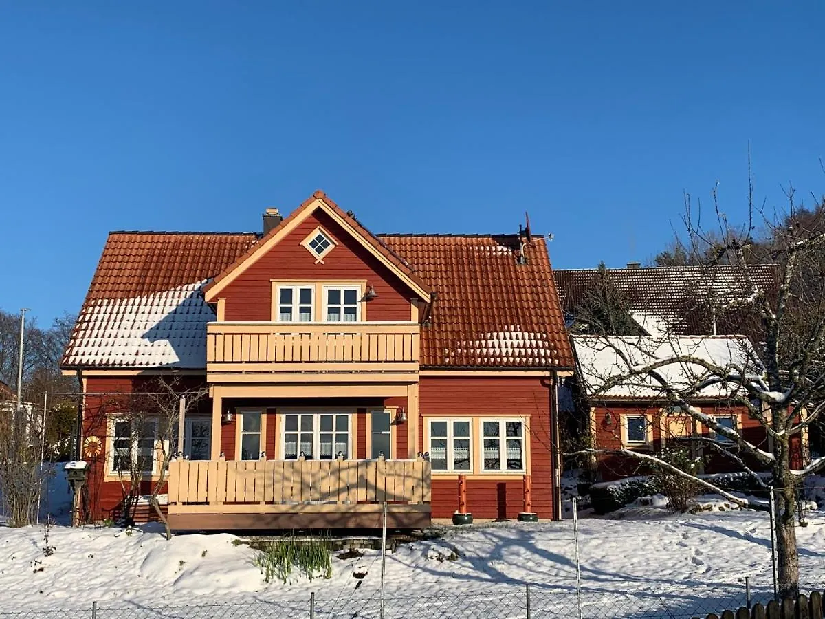 Holzferienhaus Goessweinstein Holiday home
